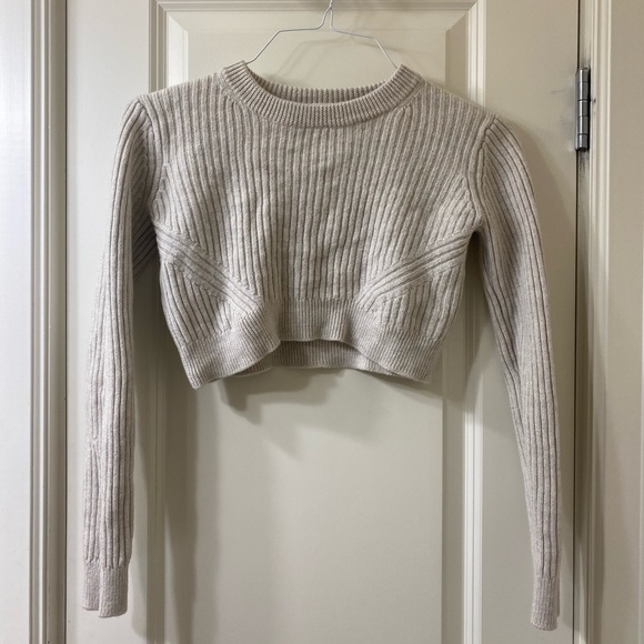 Aritzia Wilfred Free cropped sweater size: XS - Picture 2 of 4